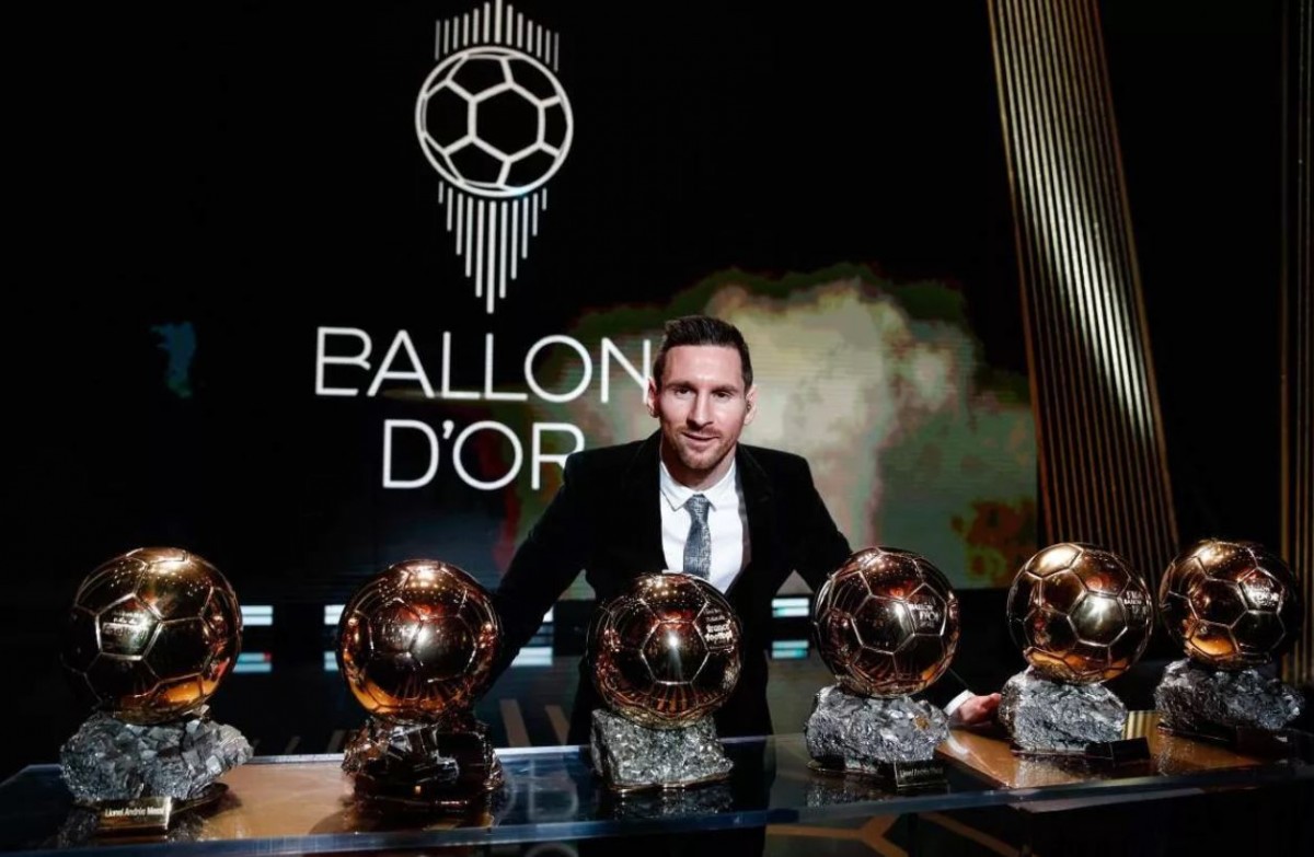 Lionel-Messi-This-Year-No-Among-Candidates Real Madrid's French Striker Karim Benzema Won The Ballon d'Or Award Given To The Player Of The Year. Life Sport 