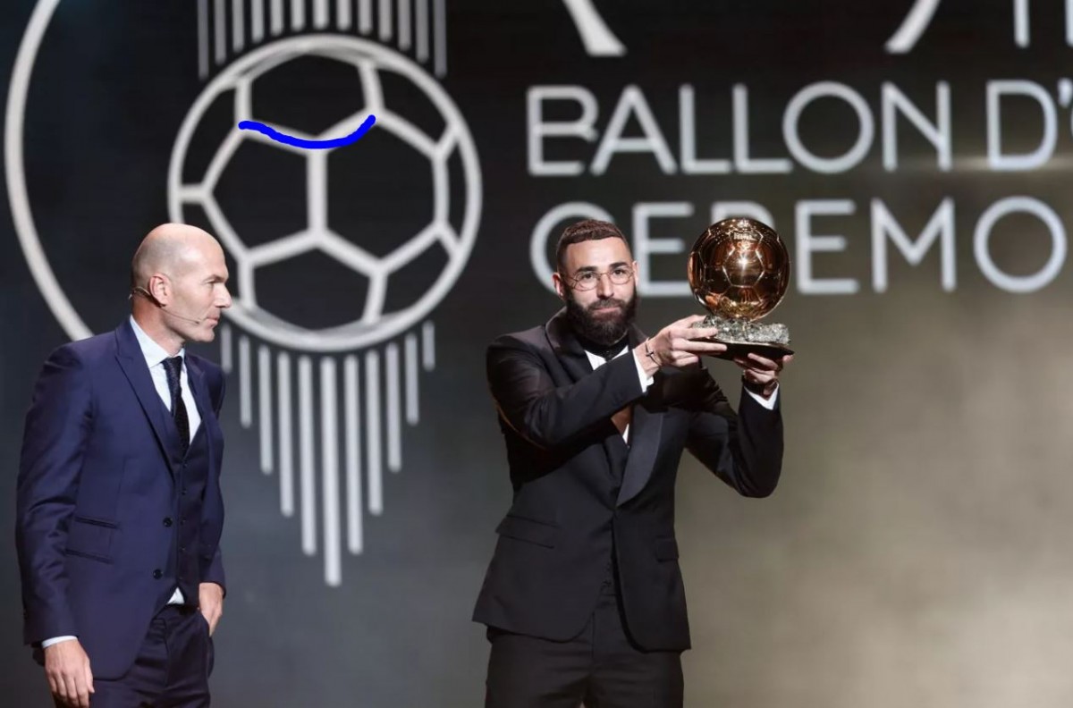 Real-Madrids-French-Striker-Karim-Benzema-Won-The-Ballon-dOr-Award-Given-To-The-Player-Of-The-Year. Real Madrid's French Striker Karim Benzema Won The Ballon d'Or Award Given To The Player Of The Year. Life Sport 