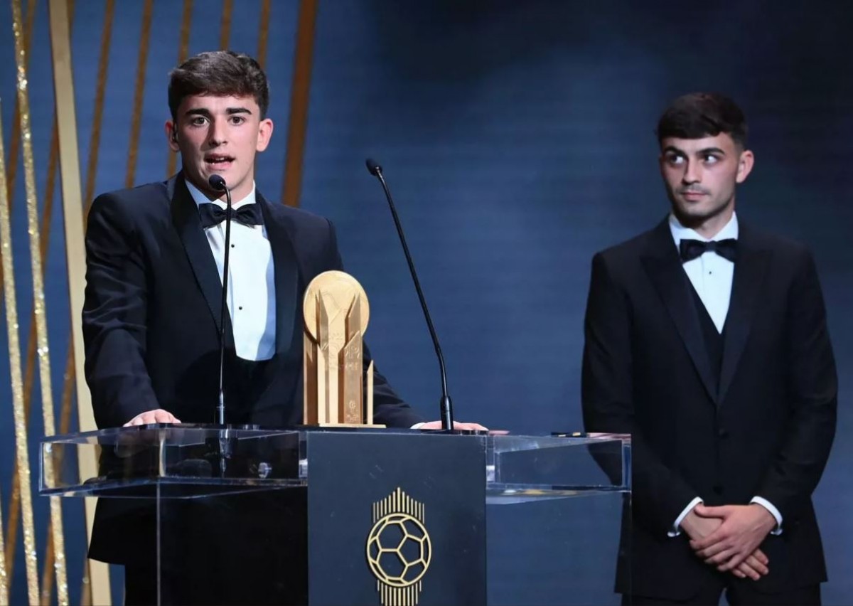 Young-Player-of-the-Year-Award-Gavi Real Madrid's French Striker Karim Benzema Won The Ballon d'Or Award Given To The Player Of The Year. Life Sport 